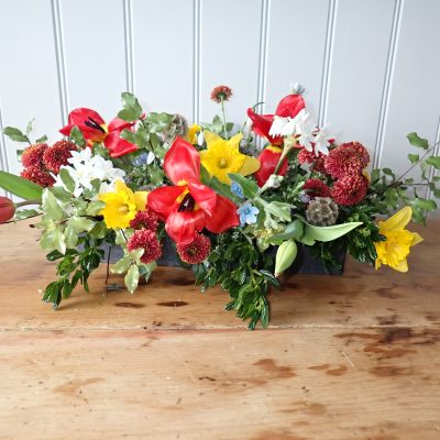 Spring flowers workshop (table centre)